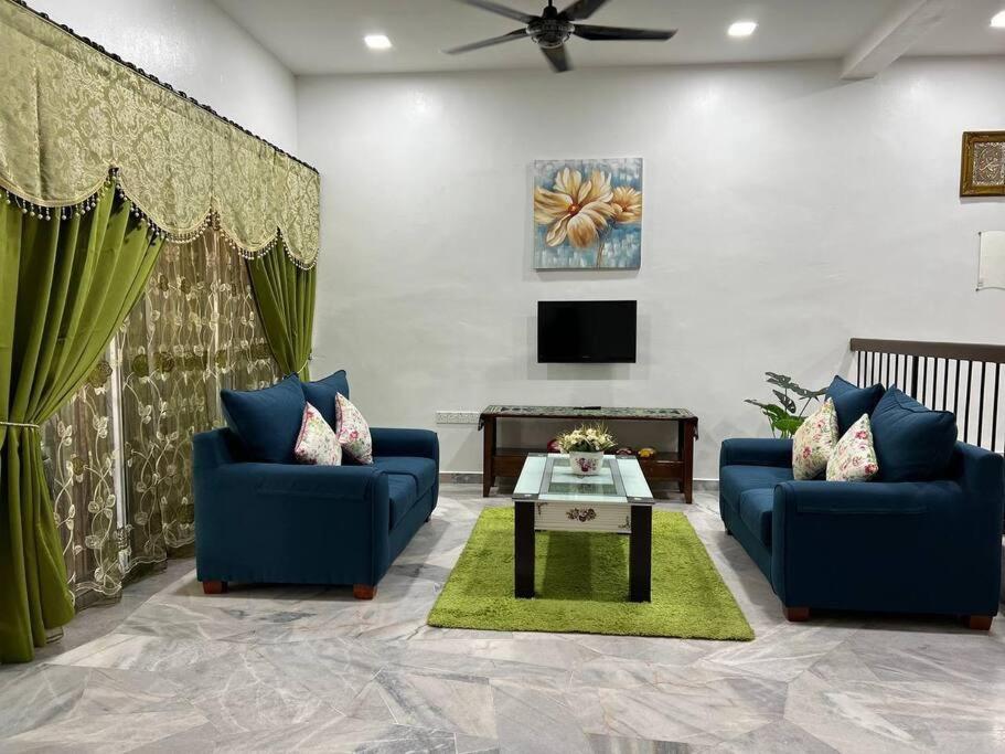 One'S Homestay سيري مانغونغ المظهر الخارجي الصورة